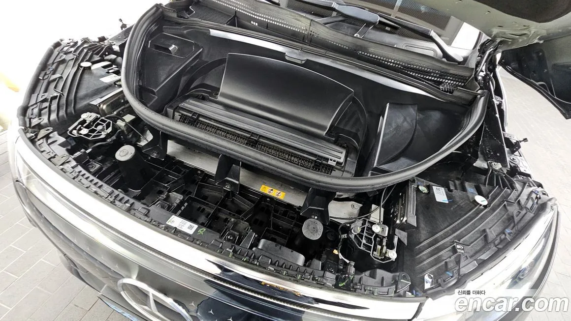 Mercedes-Benz EQS 2023 из KR, фото 10