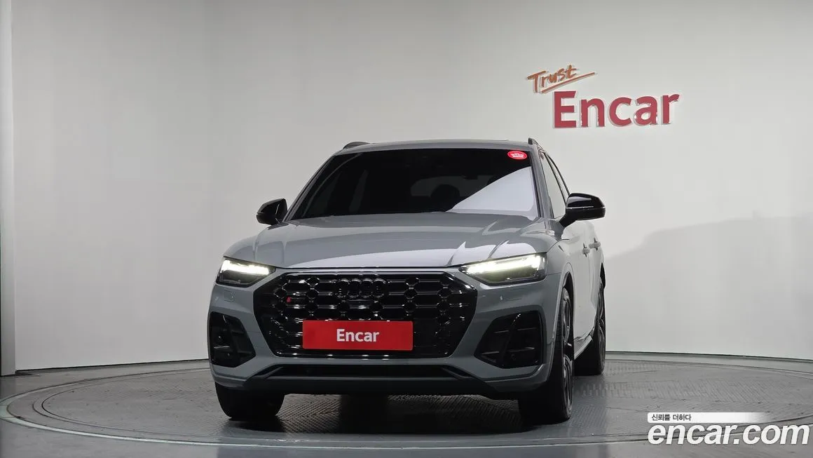 Audi SQ5 2023 из KR, фото 5