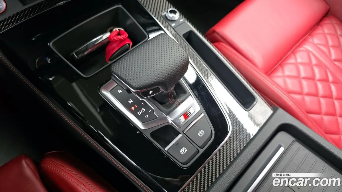 Audi SQ5 2023 из KR, фото 7