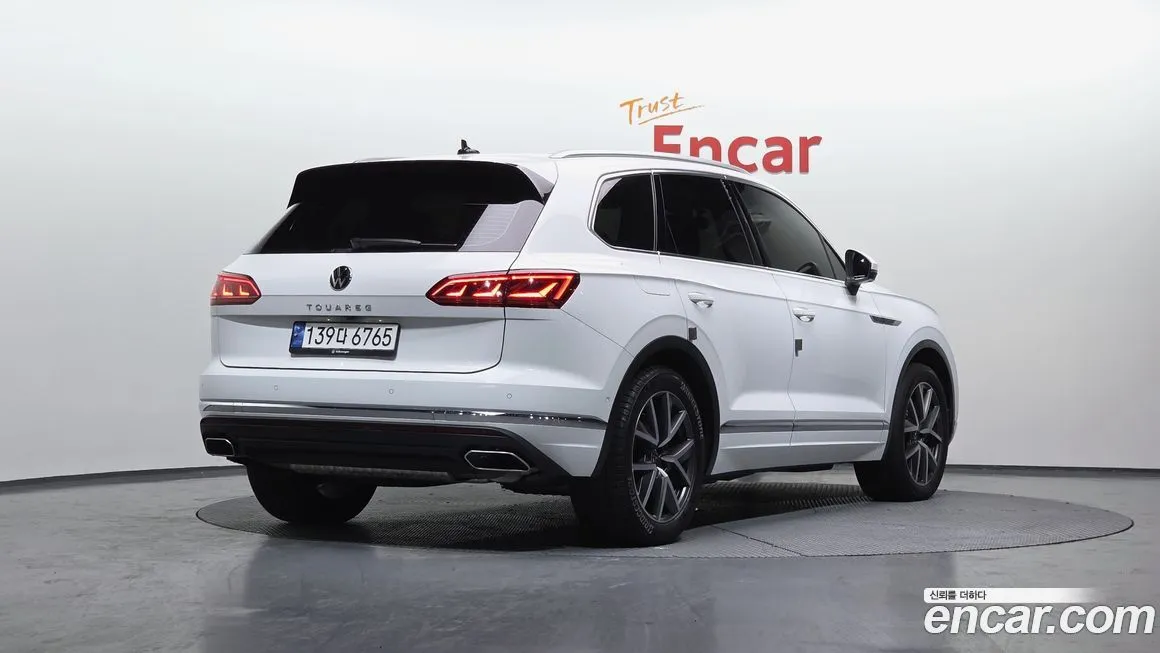 Volkswagen Touareg 2023 из KR, фото 5