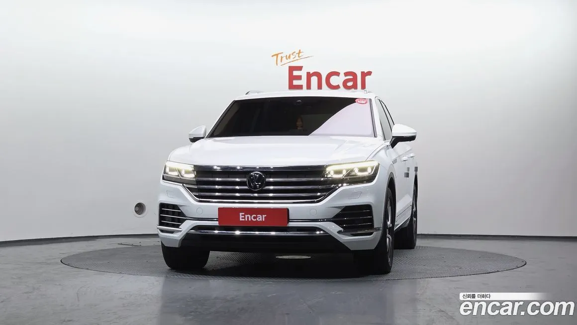 Volkswagen Touareg 2023 из KR, фото 7