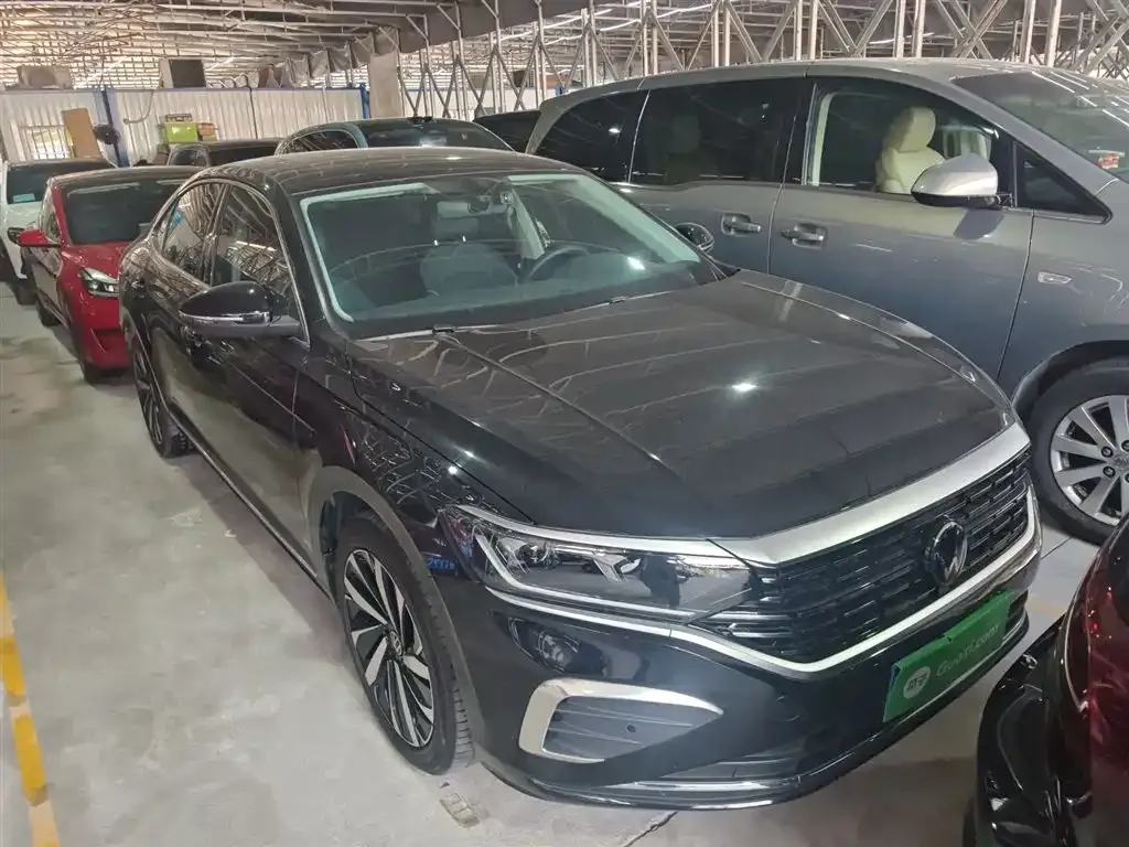 Volkswagen Passat 2024 из CN, фото 7
