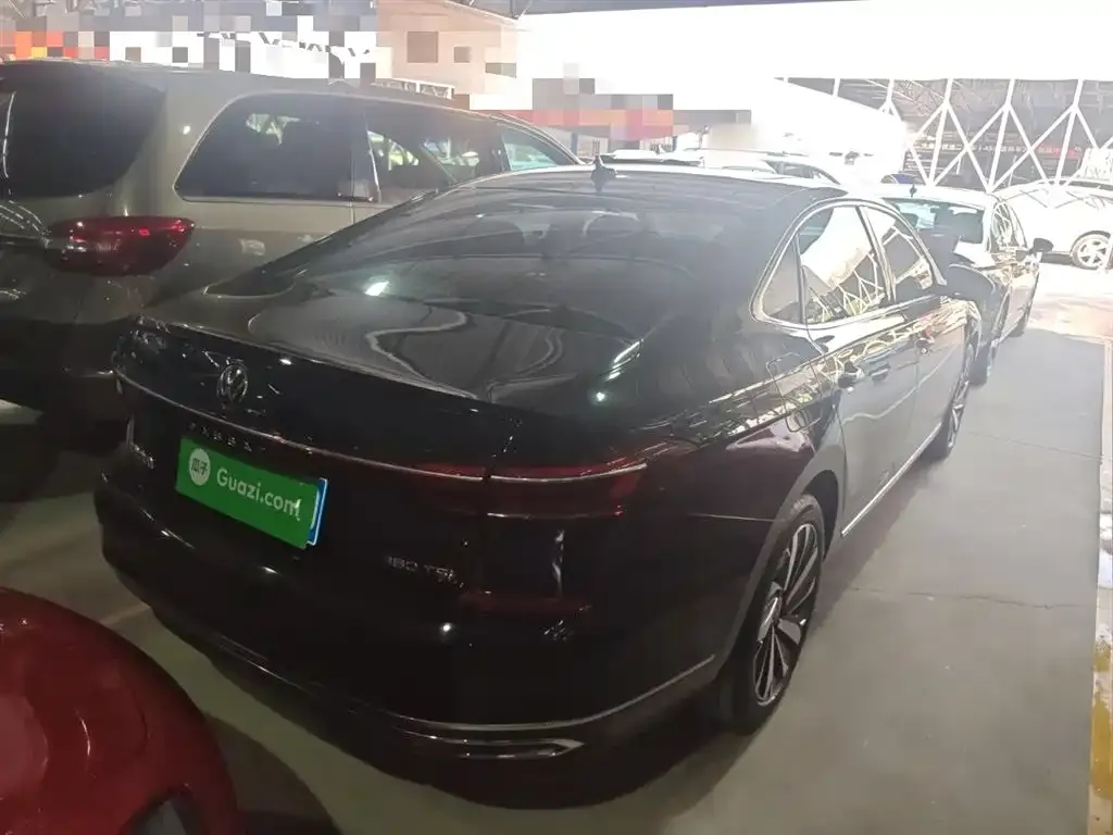 Volkswagen Passat 2024 из CN, фото 10