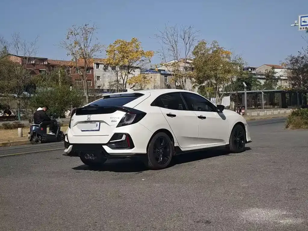 Honda Civic — фото 6