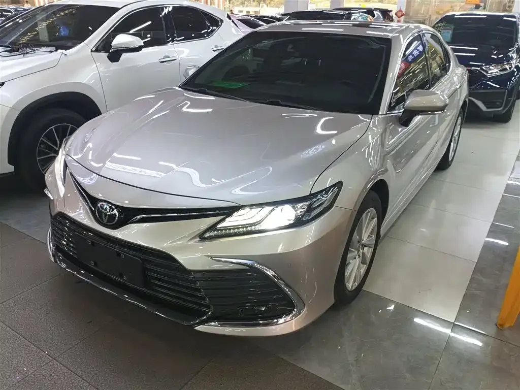 Toyota Camry 2021 из CN, фото 1