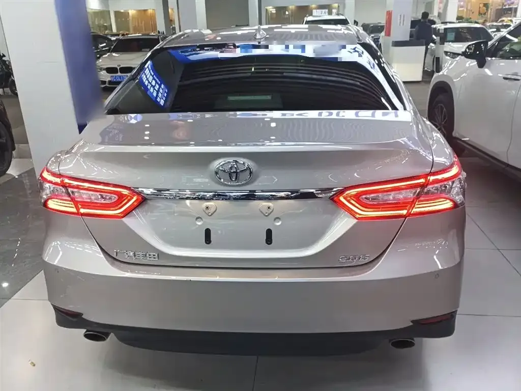 Toyota Camry 2021 из CN, фото 3