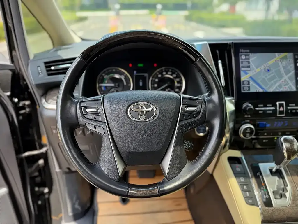 Toyota Vellfire 2022 из CN, фото 3
