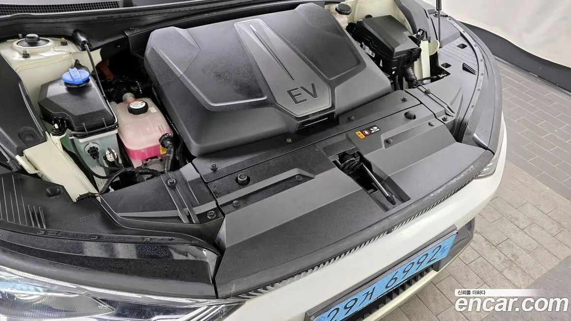 Kia EV6 2022 из KR, фото 8