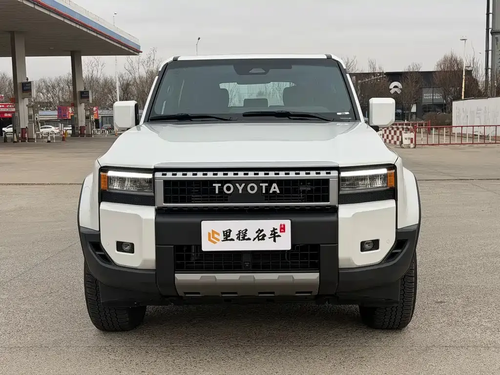Toyota Prado 2024 из CN, фото 9