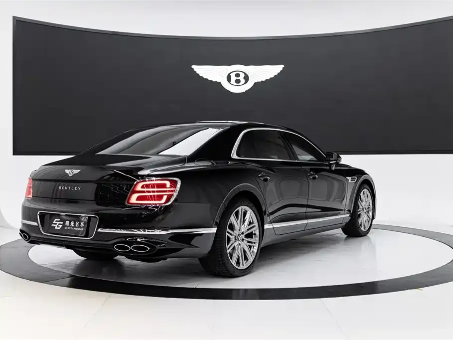 Bentley Flying Spur 2021 из CN, фото 9