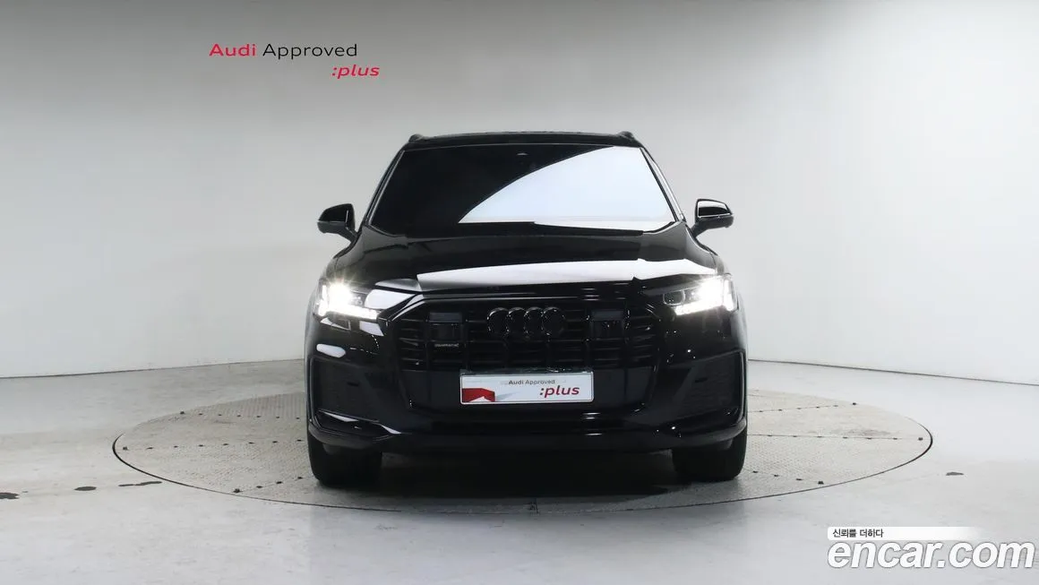 Audi Q7 2023 из KR, фото 5