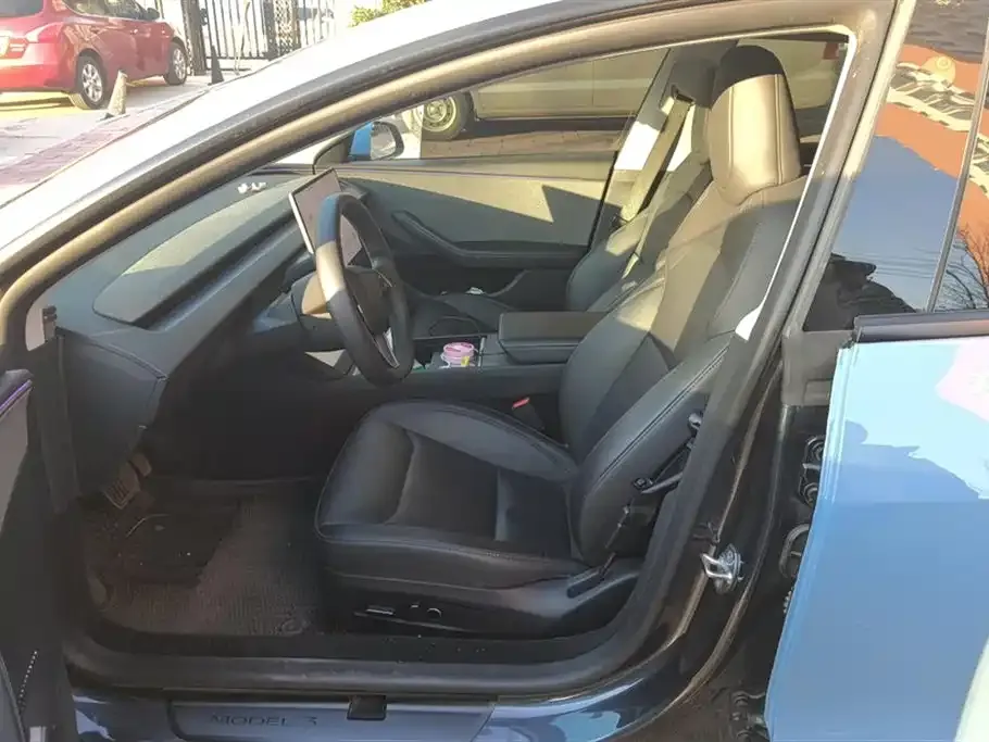 Tesla Model 3 2025 из CN, фото 5