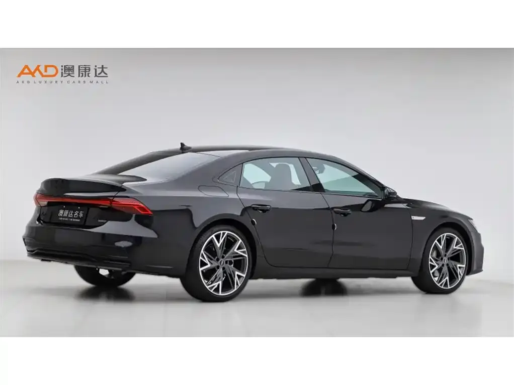 Audi A7L 2024 из CN, фото 3