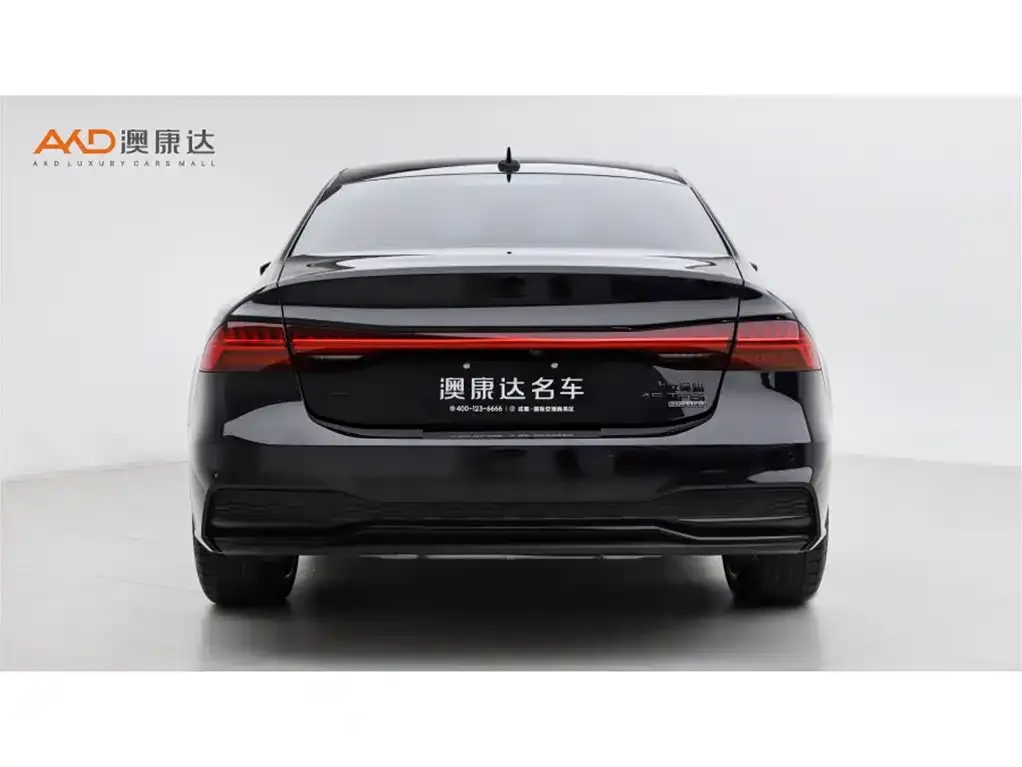 Audi A7L 2024 из CN, фото 6
