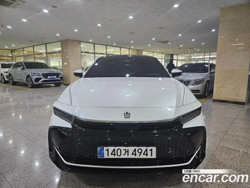 Toyota Crown 2023 из KR, фото 2