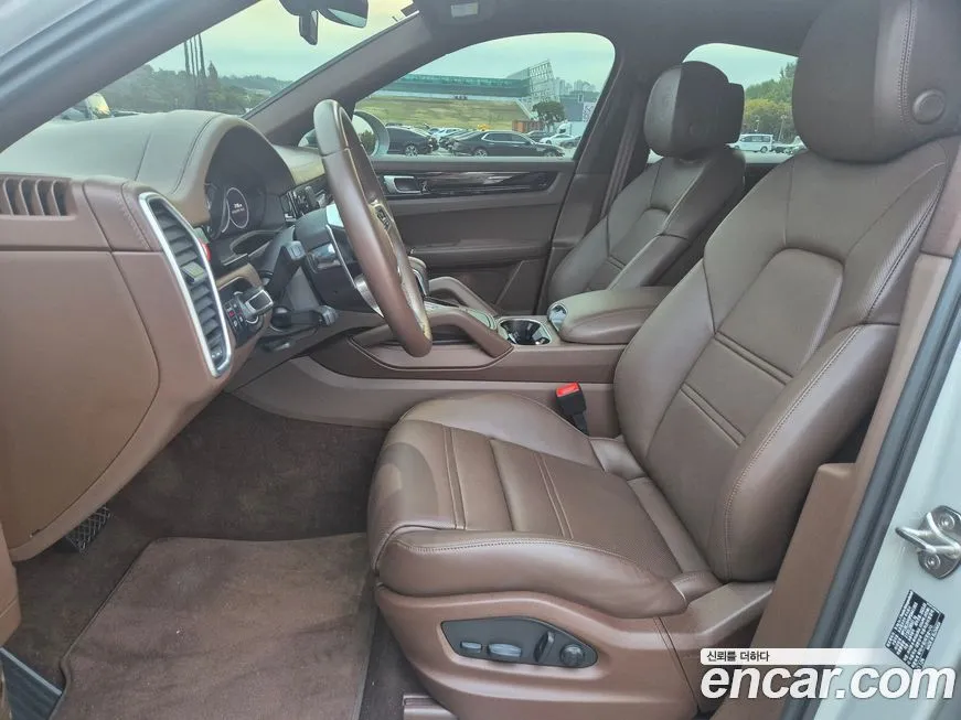 Porsche Cayenne 2023 из KR, фото 7