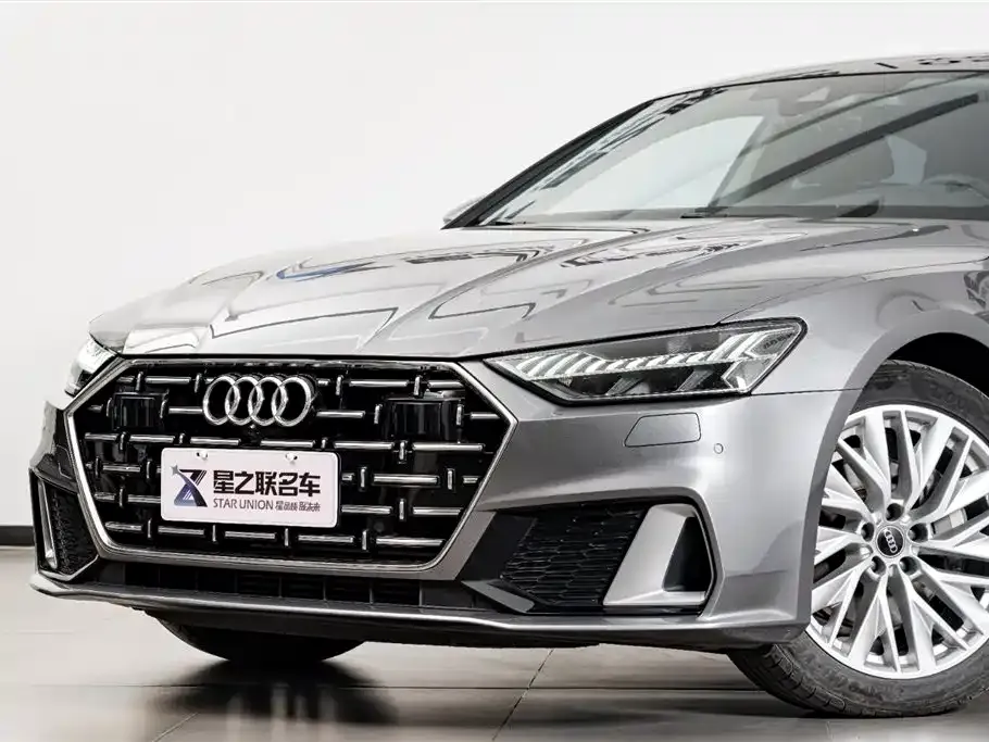 Audi A7L 2024 из CN, фото 6