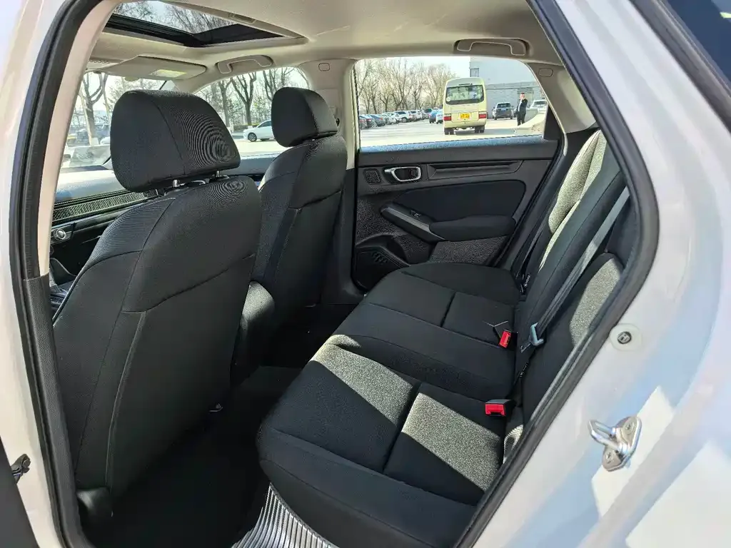 Honda Civic — фото 3