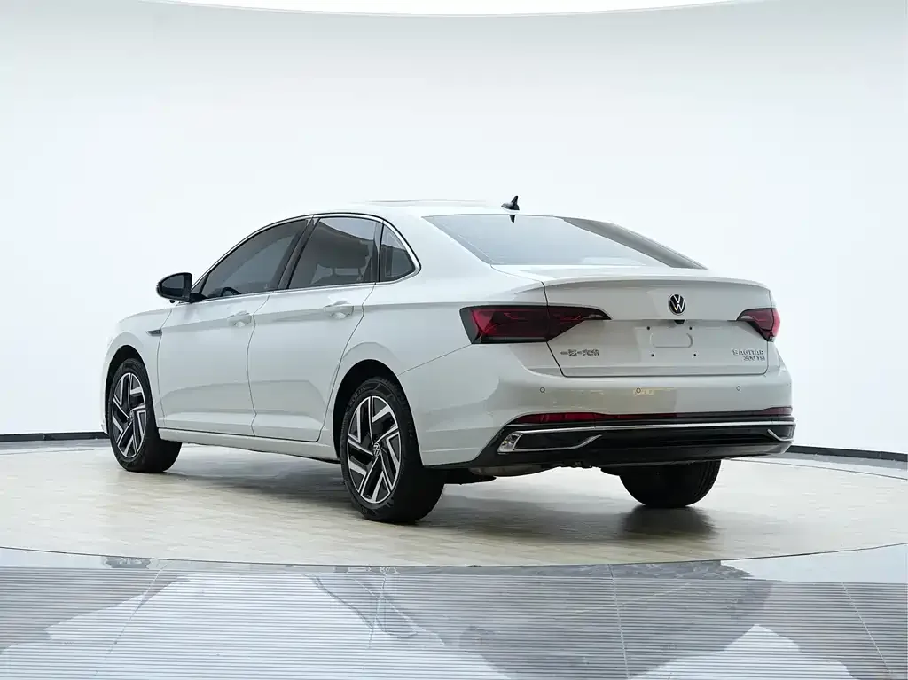 Volkswagen Sagitar 2024 из CN, фото 8
