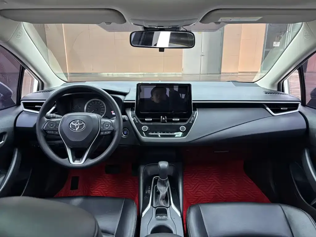 Toyota Corolla 2023 из CN, фото 5