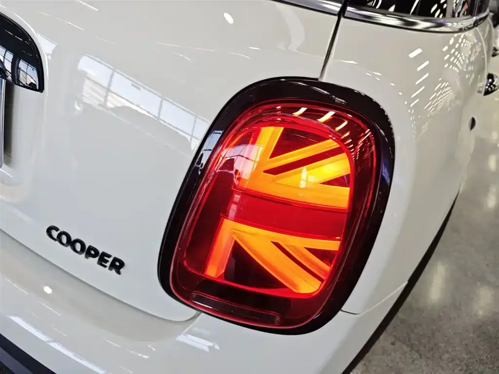 MINI Cooper (3-door) 2022 из CN, фото 9