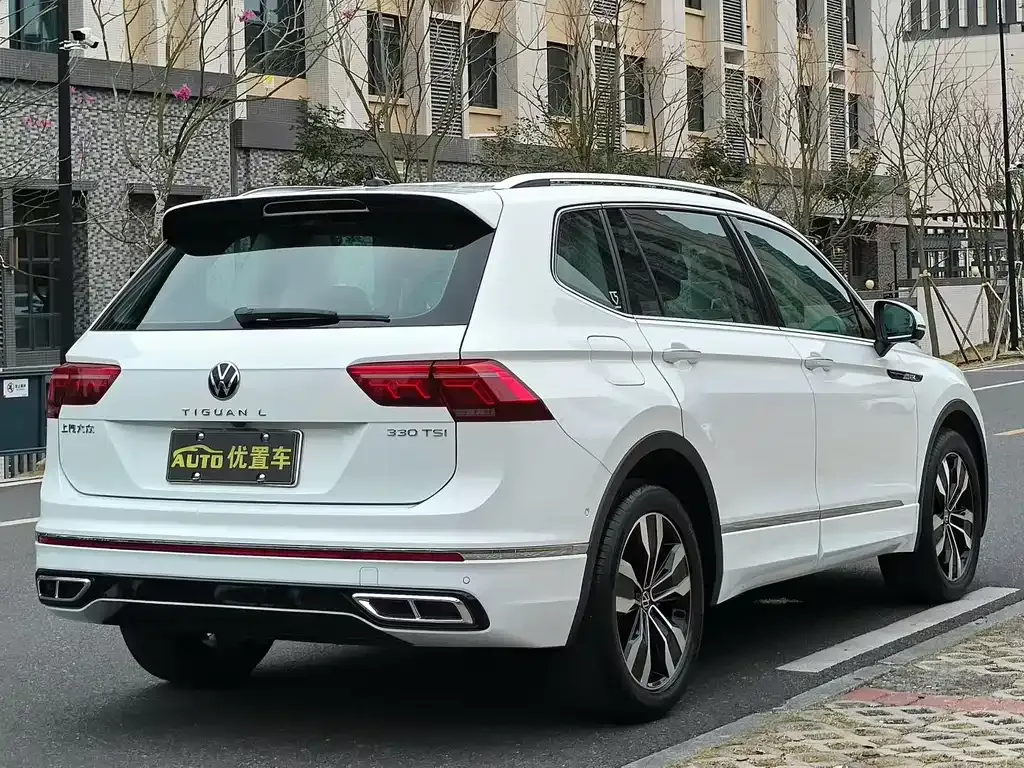 Volkswagen Tiguan L 2023 из CN, фото 9