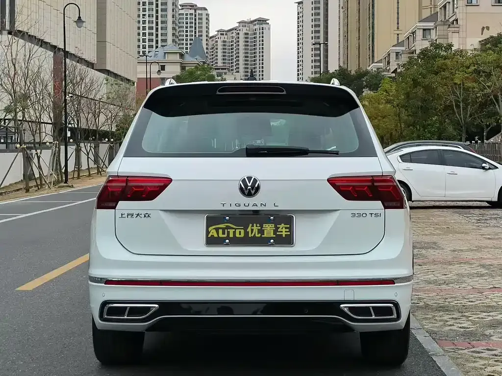 Volkswagen Tiguan L 2023 из CN, фото 6