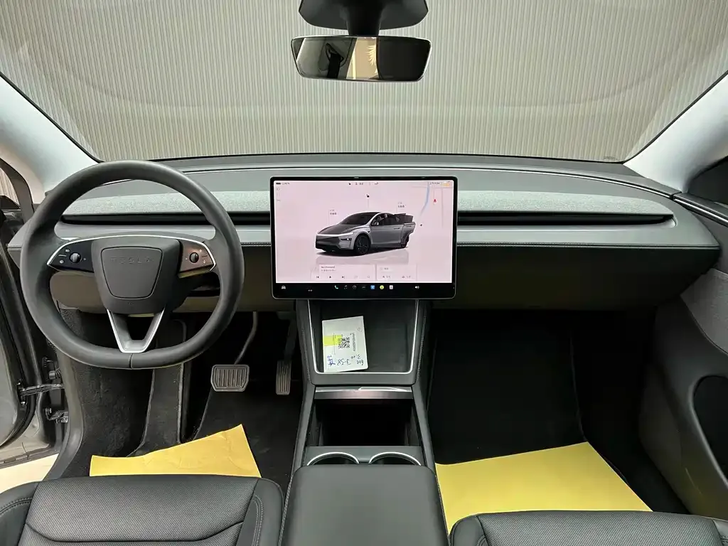 Tesla Model Y 2025 из CN, фото 4