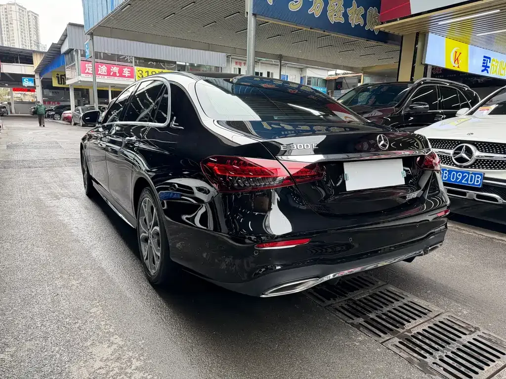 Mercedes-Benz E-Class 2022 из CN, фото 10