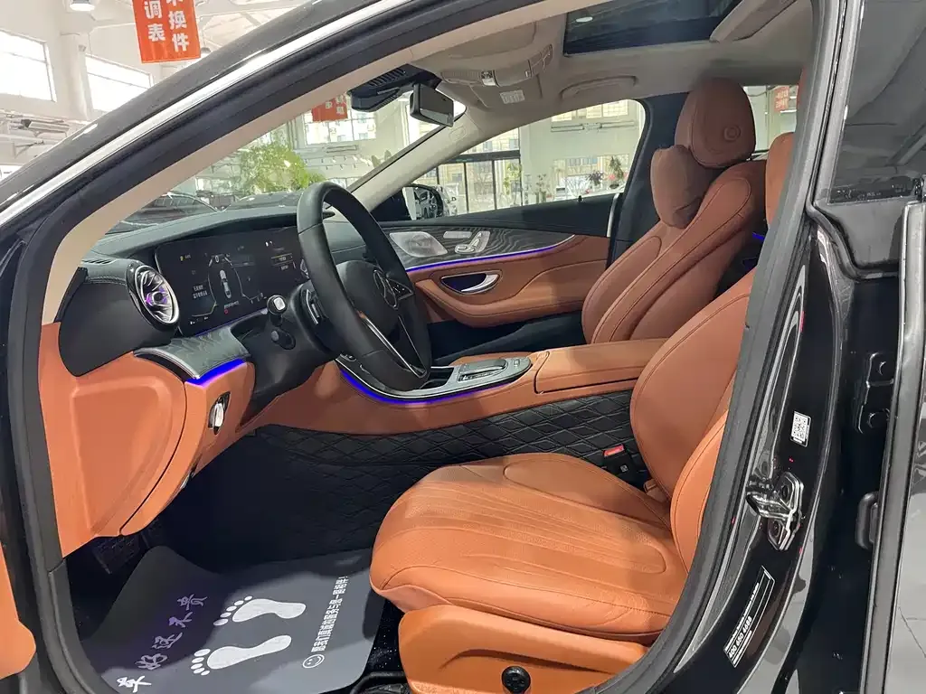 Mercedes-Benz CLS — фото 2