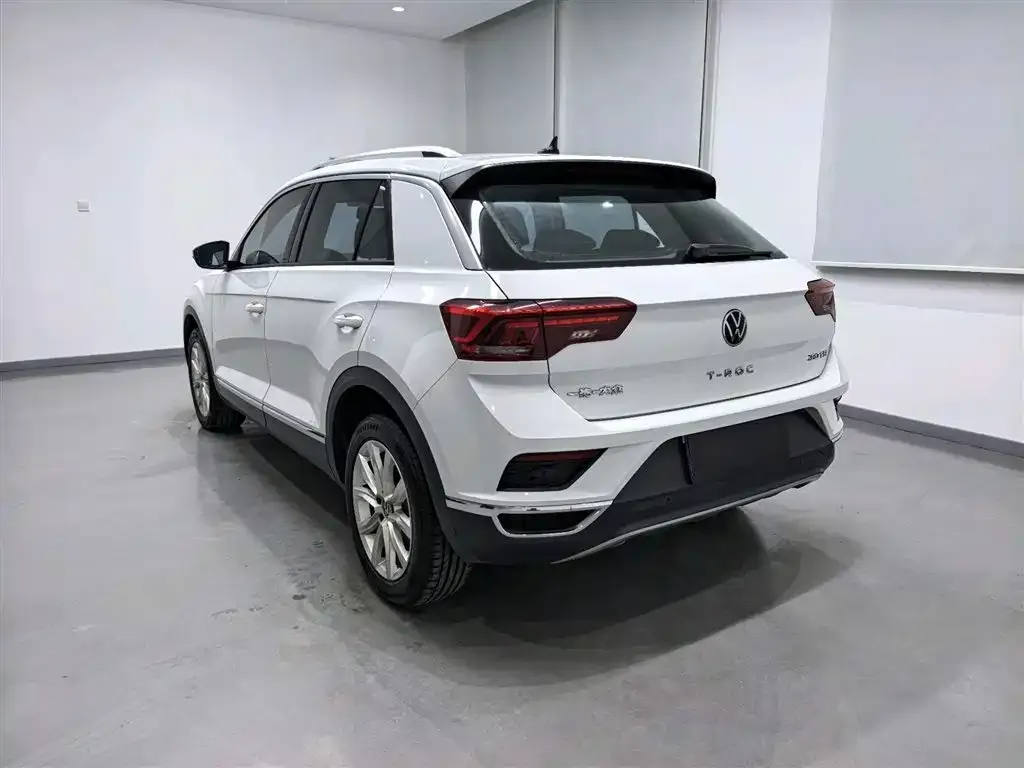 Volkswagen T-Roc 2022 из CN, фото 9