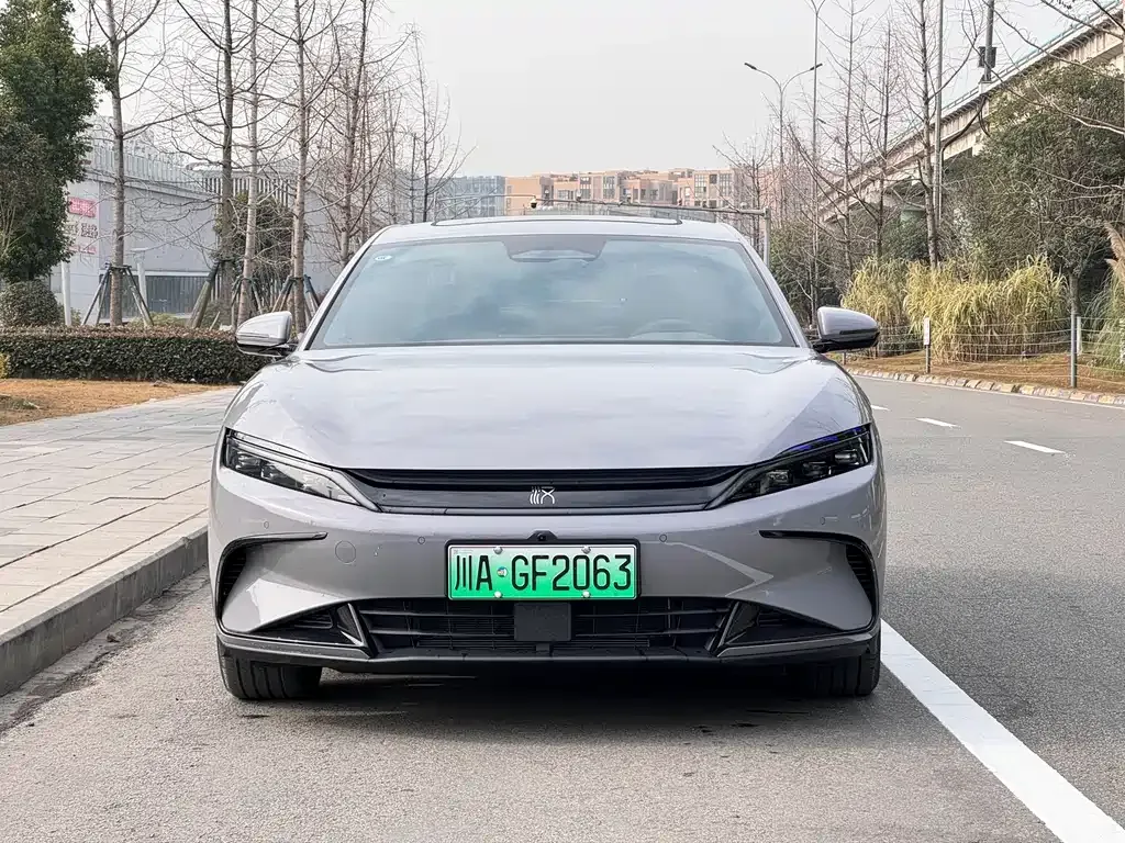BYD Han 2025 из CN, фото 5