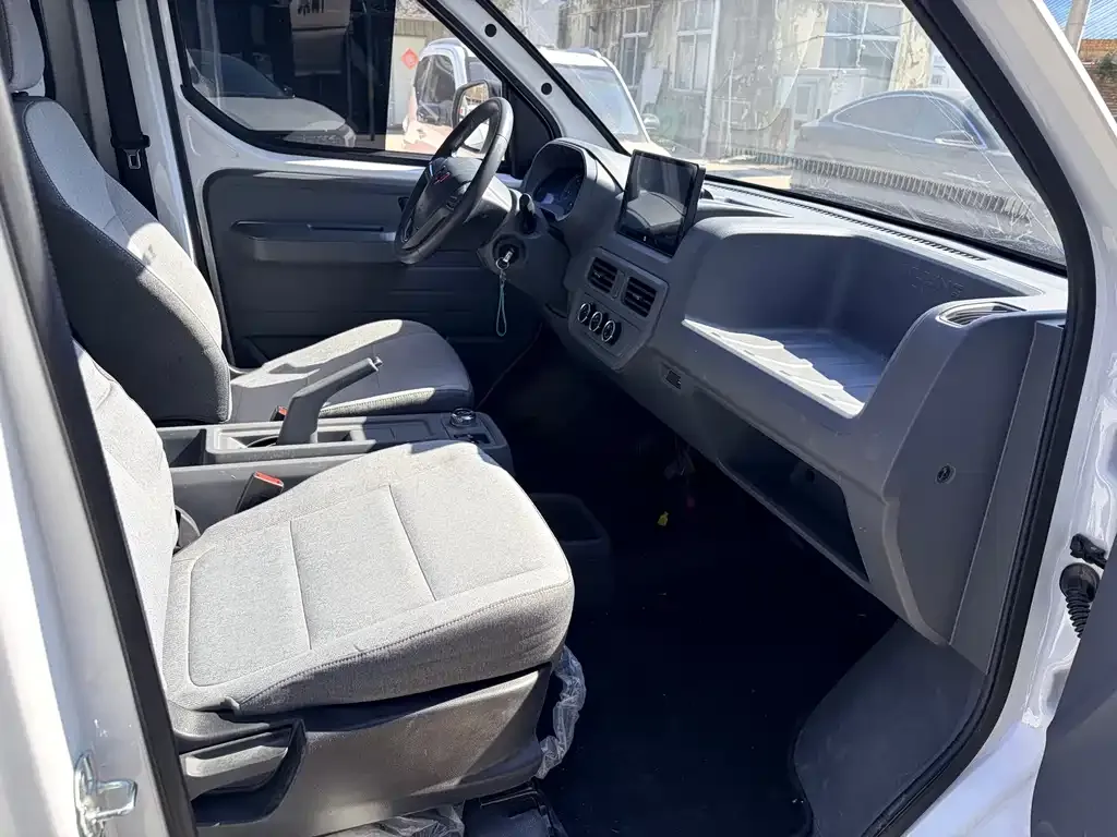 Wuling Yangguang 2025 из CN, фото 7