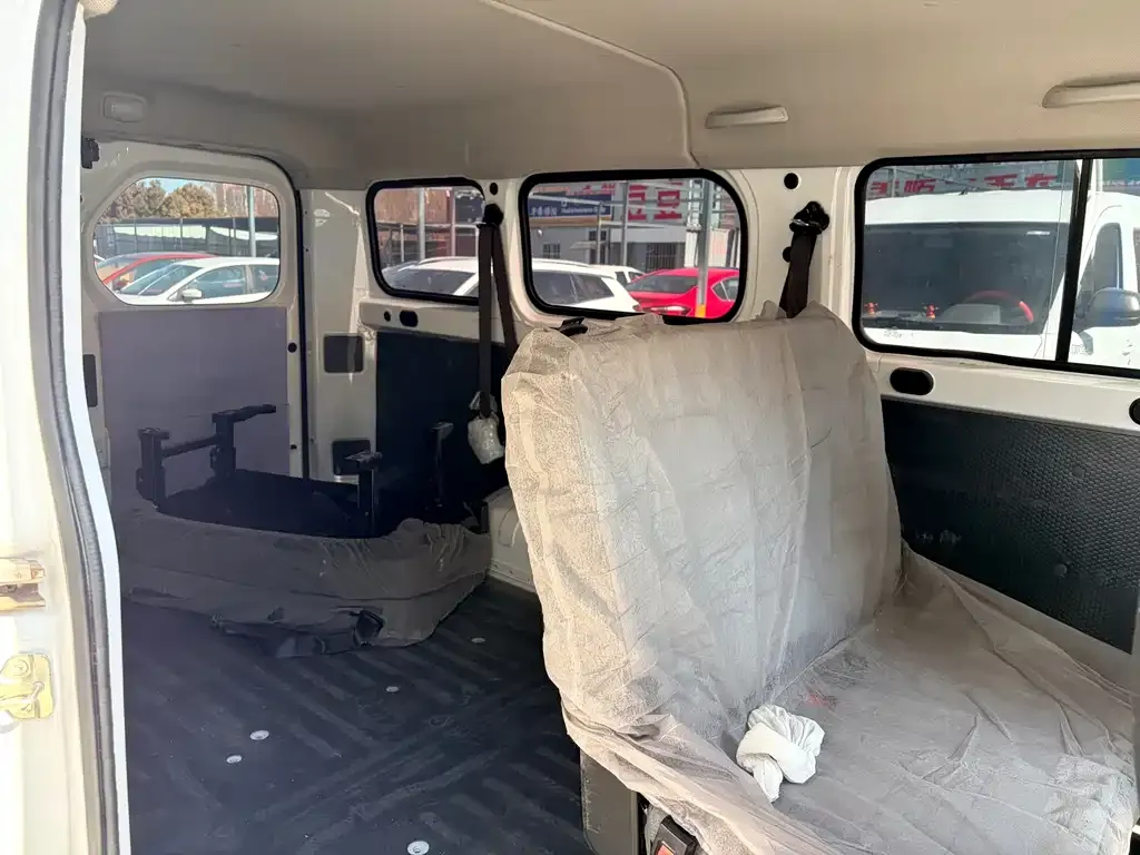 Wuling Yangguang 2025 из CN, фото 2
