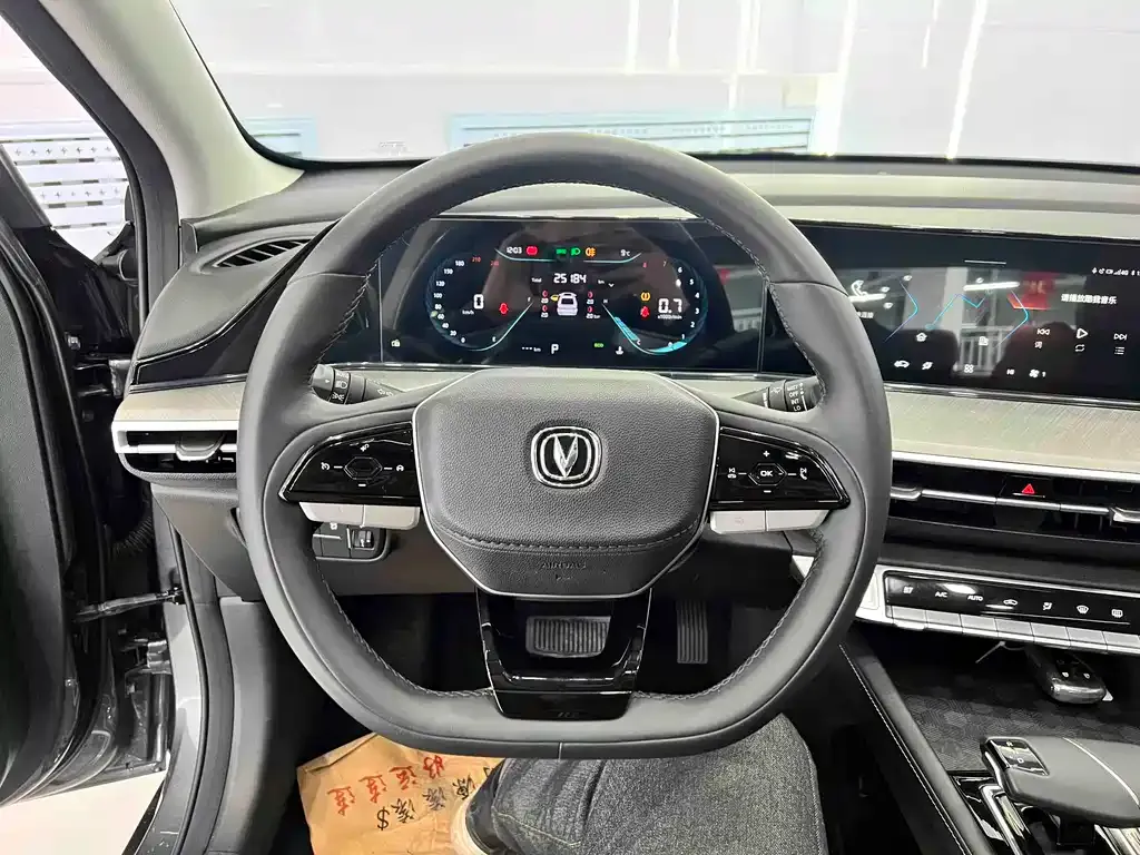 Changan Eado 2022 из CN, фото 7