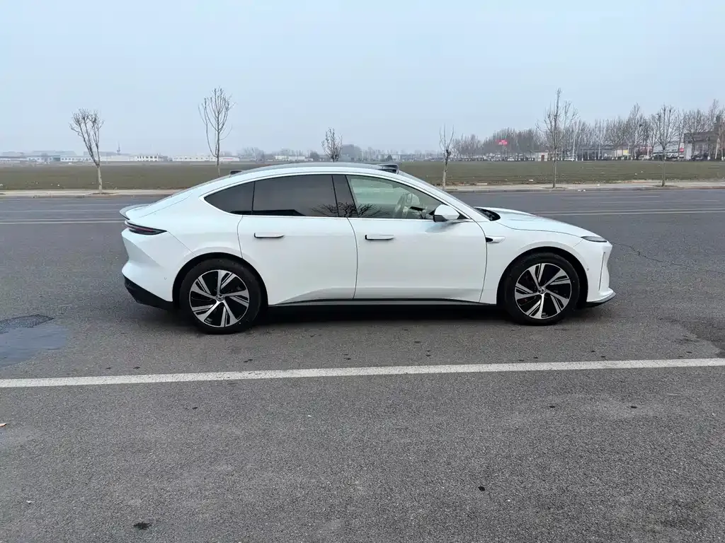 NIO ET5 2023 из CN, фото 3