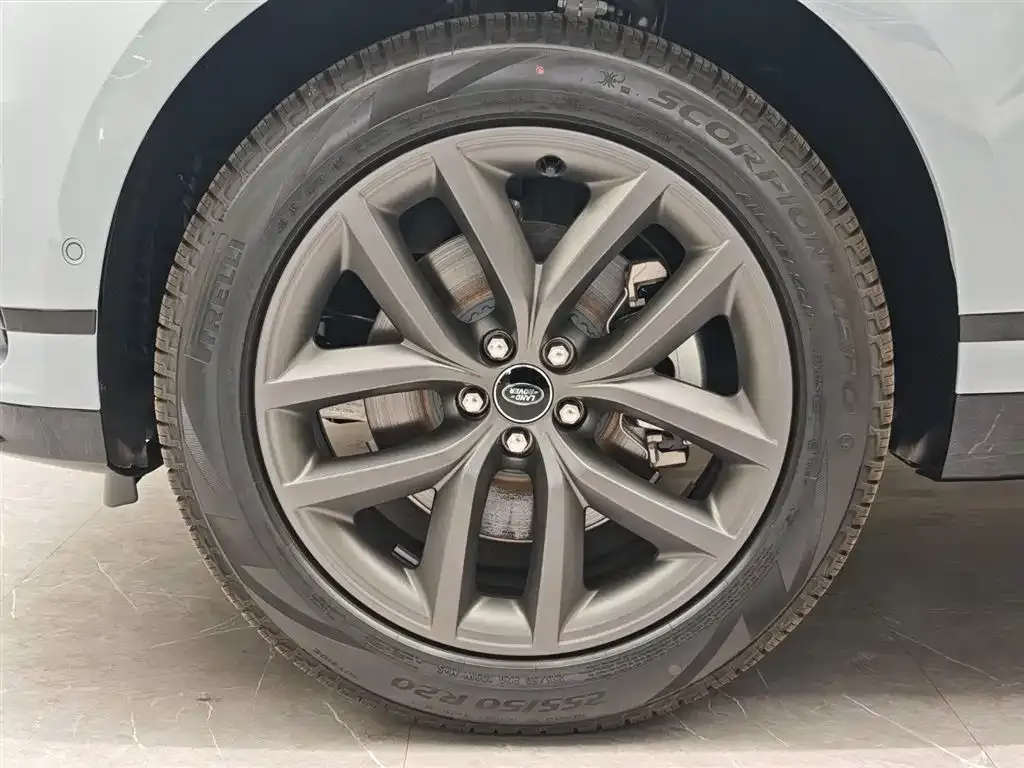 Land Rover Velar 2026 из CN, фото 9