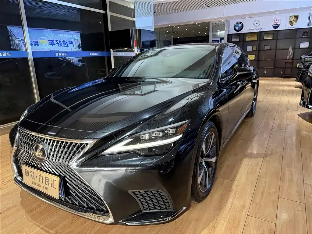 Lexus LS 2022 из CN, фото 7