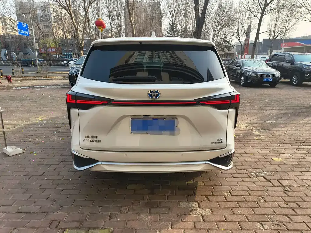 Toyota Sienna 2022 из CN, фото 10