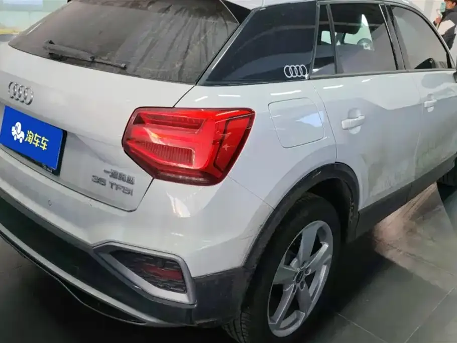 Audi Q2L 2022 из CN, фото 3