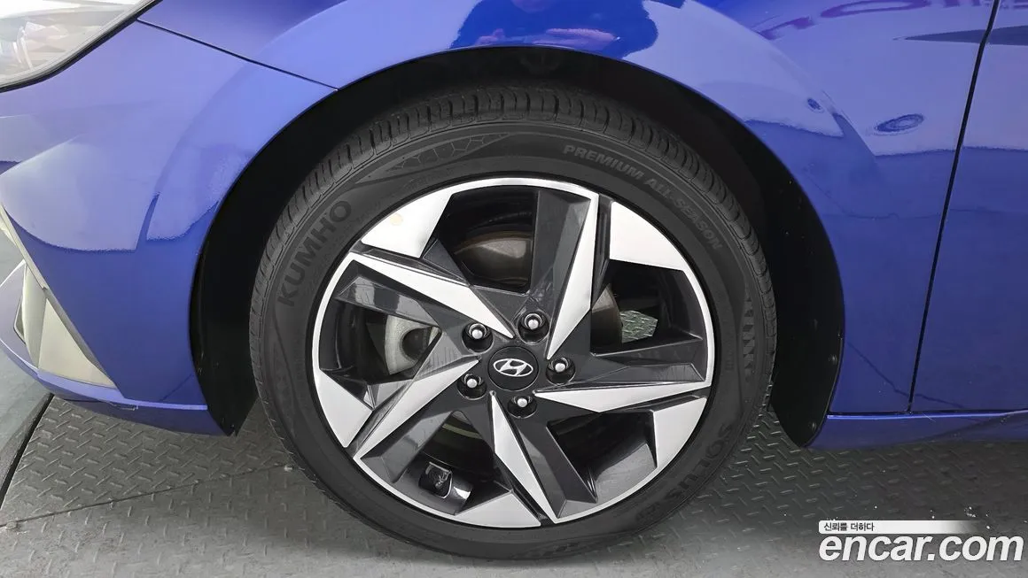 Hyundai AVANTE — фото 6