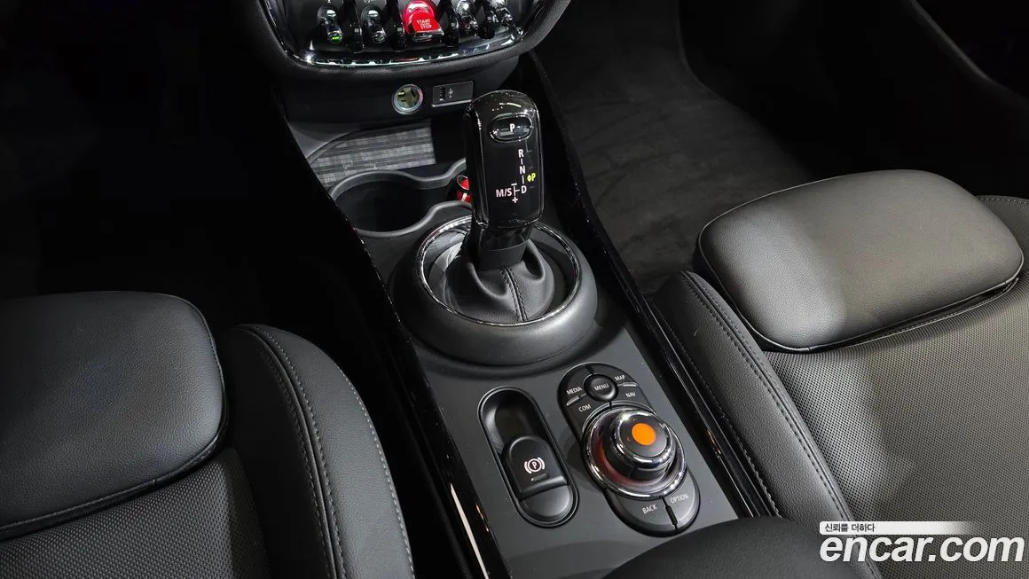 Mini Clubman 2021 из KR, фото 3