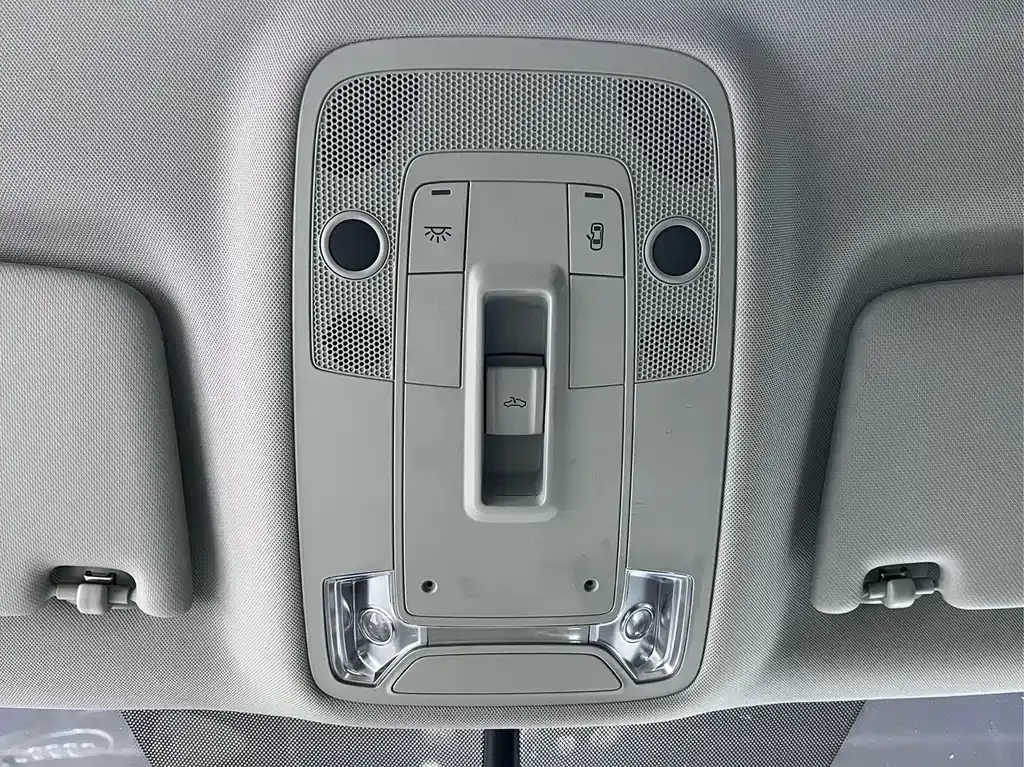 Audi Q2L 2021 из CN, фото 10