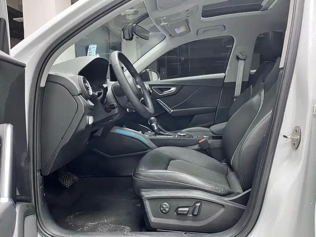 Audi Q2L 2021 из CN, фото 2