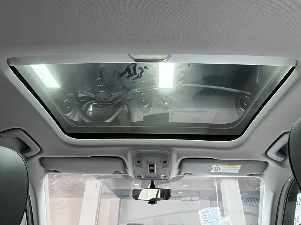 Audi Q2L 2021 из CN, фото 9