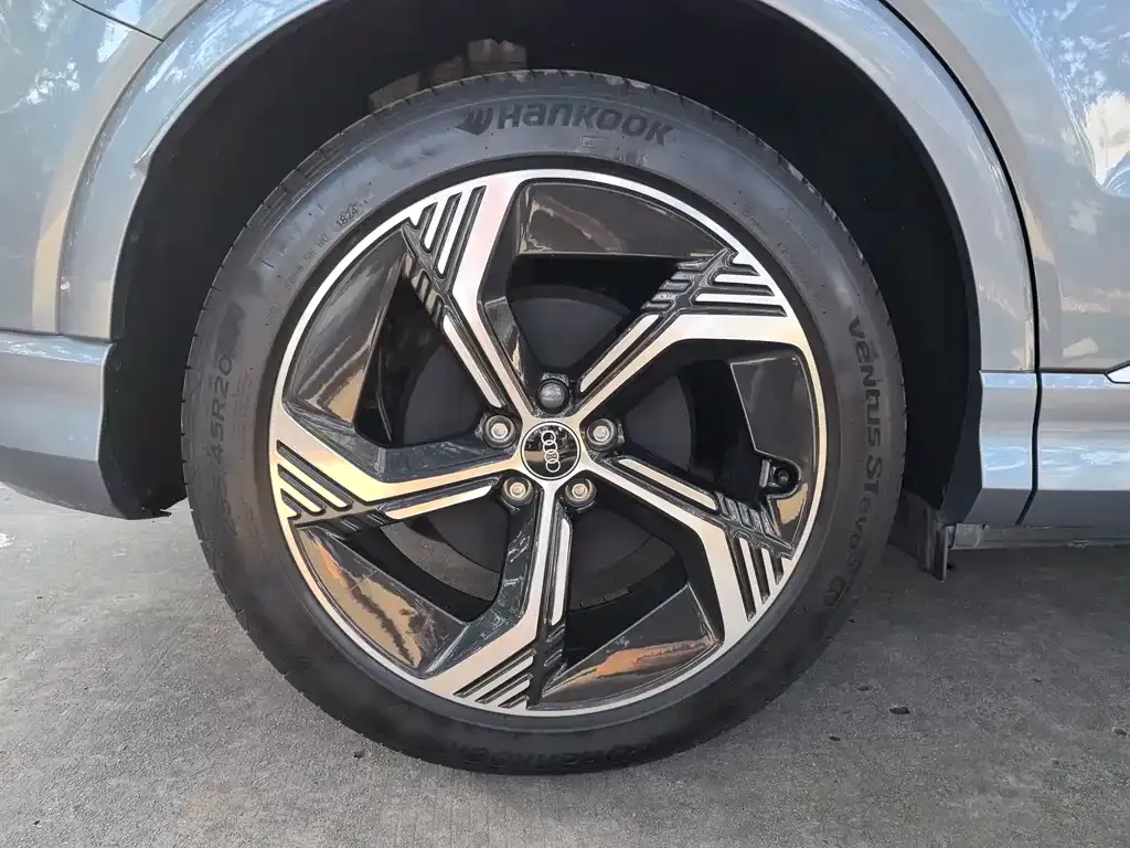 Audi Q4 e-tron 2024 из CN, фото 3