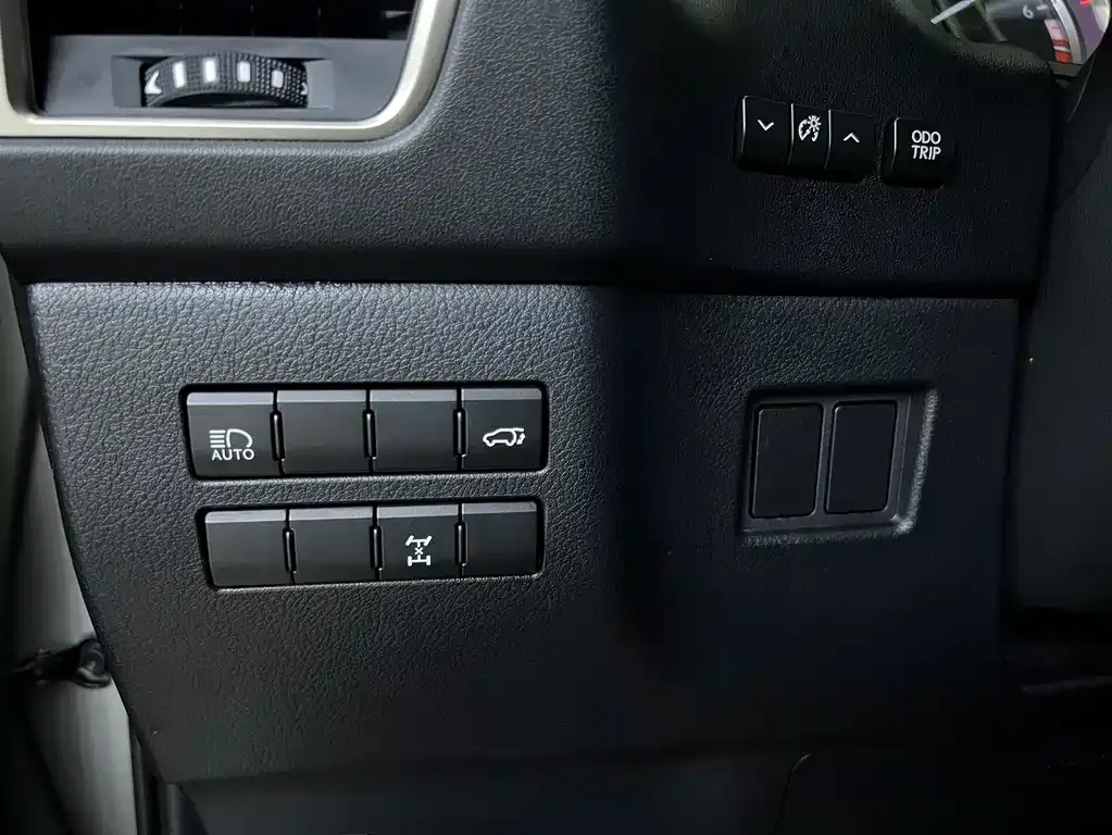 Lexus NX 2021 из CN, фото 8