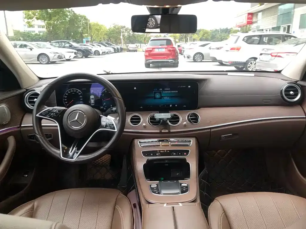 Mercedes-Benz E-Class 2023 из CN, фото 9