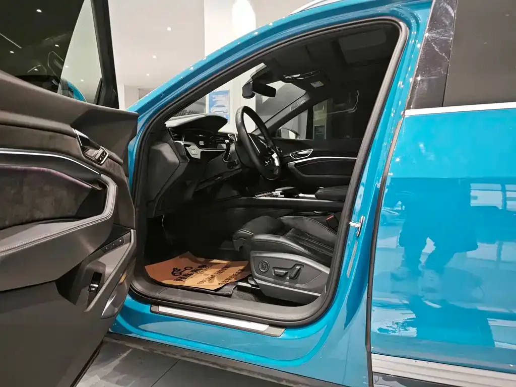 Audi e-tron (Import) 2021 из CN, фото 8