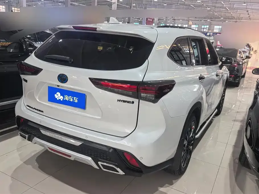 Toyota Highlander 2023 из CN, фото 9